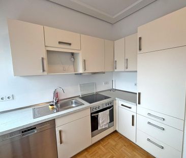 Lichtdurchflutete Maisonette-Wohnung am Marktplatz in Hamm - Photo 4