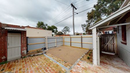 Light-Filled Living in the Heart of Canning Street - Photo 5