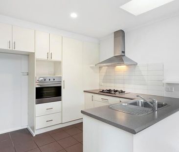 6/26 Berrima Road, Rosanna - Photo 1
