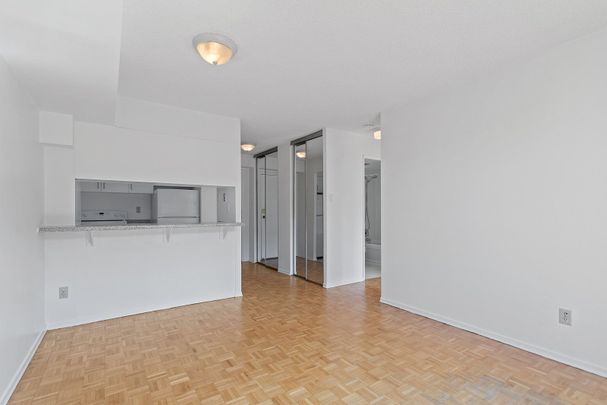 For Lease - 120 St. Patrick Street Unit# 601, Toronto, Ontario - Photo 1