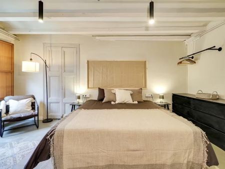 Carrer de les Heures, Barcelona, Catalonia 08002 - Photo 2