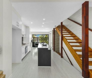 3 Level Townhouse in Complex of Seven Townhouses. - Photo 1