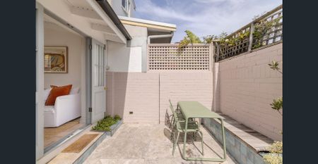 A Soul-Soothing Oasis Of Calm In The Heart Of Paddington - Photo 5