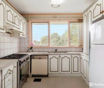 A truly spacious home! - Photo 4