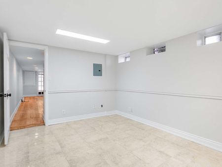 For Lease - 213 Blackthorn Avenue Unit# Basement, Toronto, Ontario - Photo 4