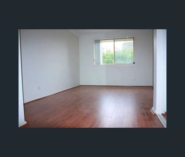 2/8-10 Metella Road, Toongabbie, NSW 2146 - Photo 2
