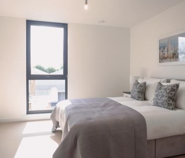 2 Beds 2 Baths - Photo 4