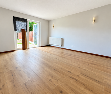 2 bedroom terraced house to rent - Photo 1