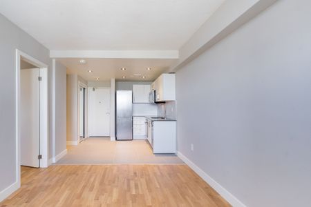 230 Oak Street - Photo 5