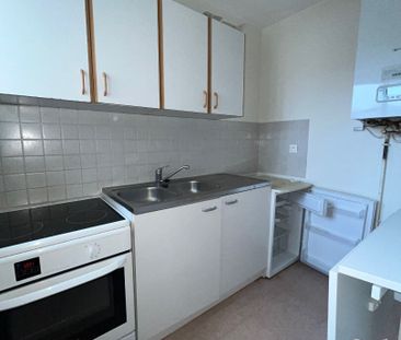 Location Appartement 2 pièces 33m² - Photo 4