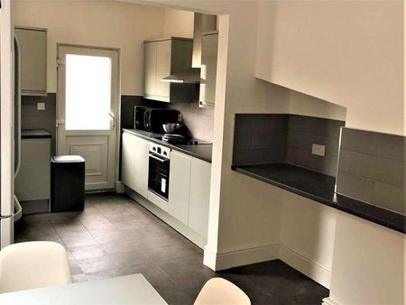 Morecroft Road, Birkenhead, CH42 - Photo 4