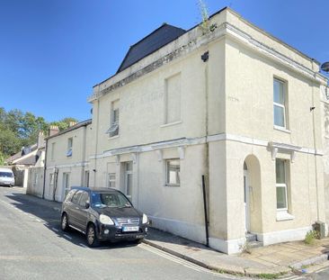 2 bedroom ground floor maisonette to rent - Photo 5