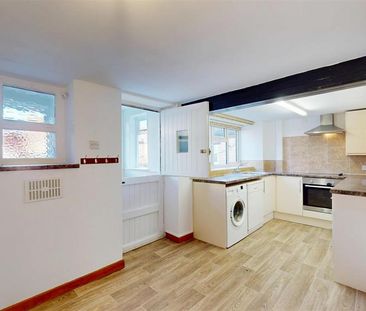 2 bedroom cottage to rent - Photo 2