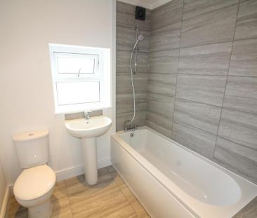 2 bedroom house to rent - Photo 4