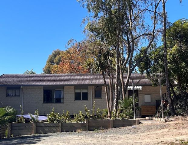 Family Home - Photo 1