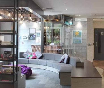 Ensuite Standard - Photo 5