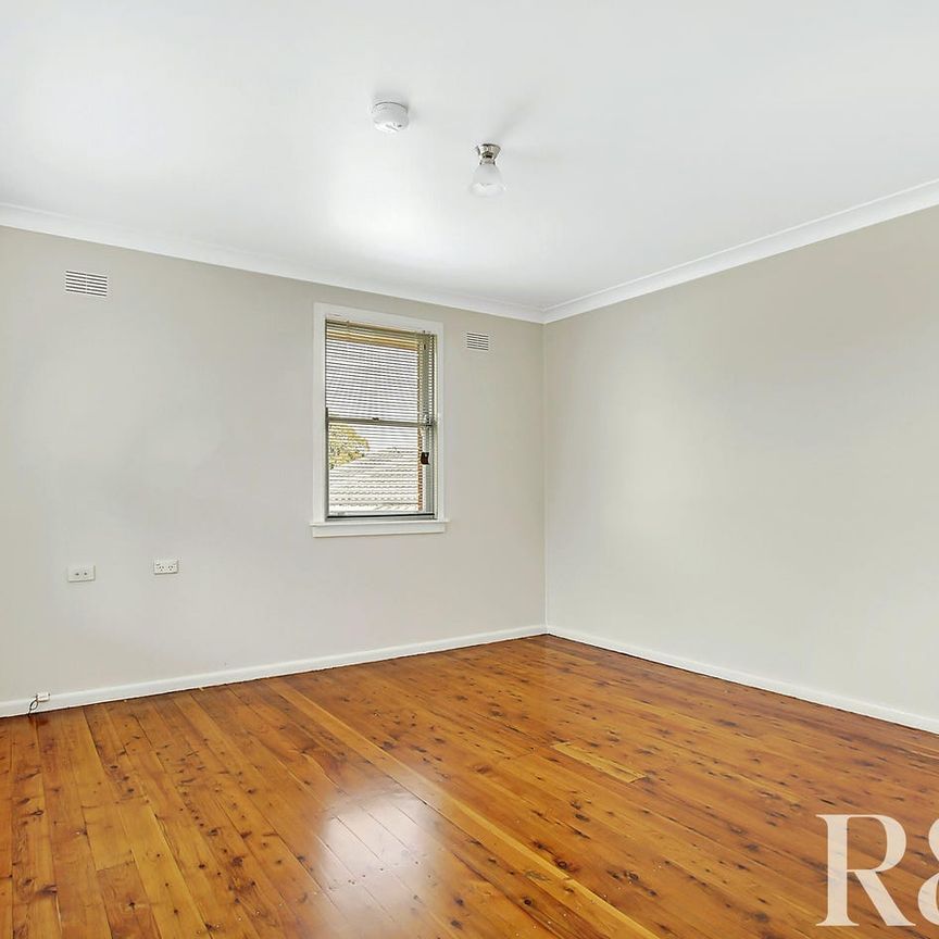 WELL PRESENTED HOME - Photo 1