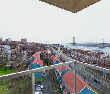 Deluxe Room - Harbour View, Halifax - Photo 4