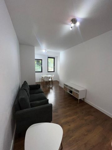 2 bedroom apartment to rent - Photo 3