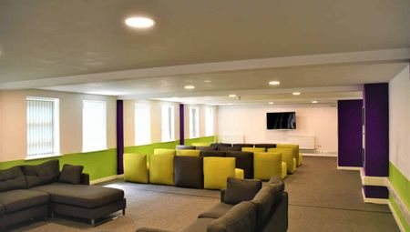 Deluxe Studio - Photo 2