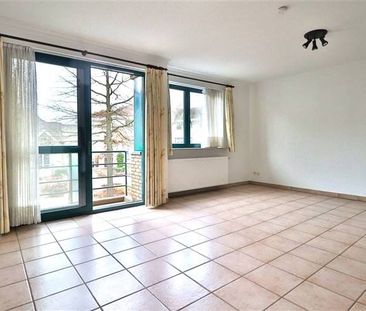 Appartement te huur - Photo 1