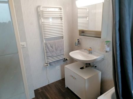 Appartement de 3.5 pièces au rez-de-chaussée - Foto 4