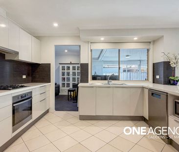 SPACIOUS FAMILY HOME IN QUIET CUL-DE-SAC!!! - Photo 6