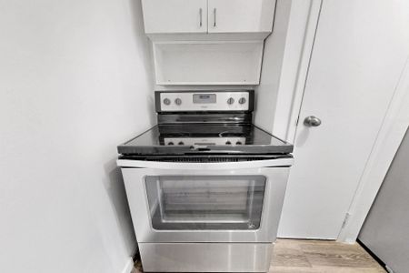 For Lease - 2 Superior Avenue Unit# 39, Toronto, Ontario - Photo 3