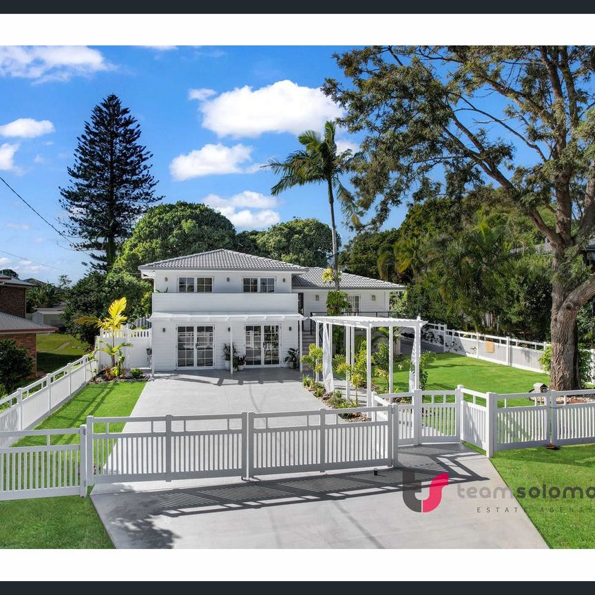 MEDITERRANEAN CHIC 3 BED SANCTUARY - Photo 1