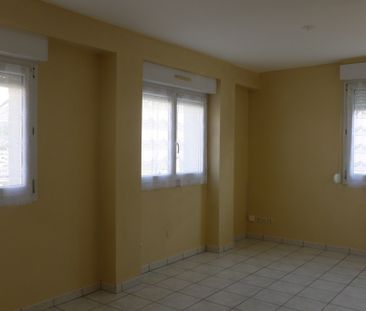 Appartement type 2 de 34.72 m2 situé au 1er étage, secteur Clairmar... - Photo 1