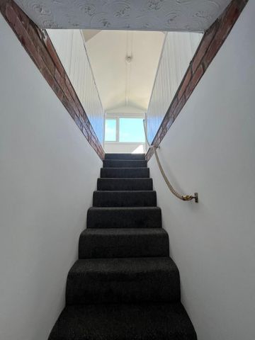 2 bedroom maisonette to rent - Photo 4