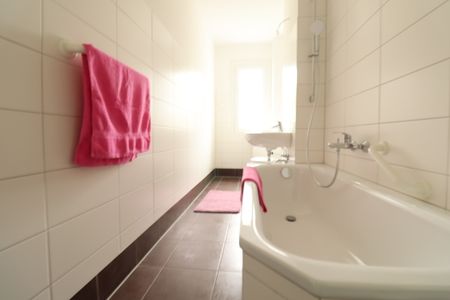 2-Raumwohnung mit Wanne und Balkon - Foto 3