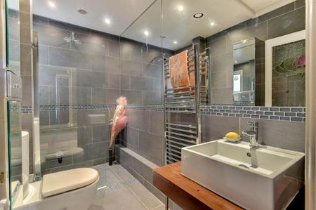 1 bedroom flat to rent - Photo 3