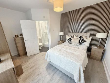 1 bedroom in a house share to rent - Photo 5