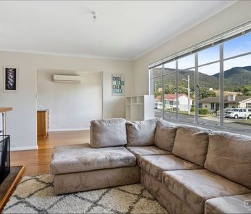 3 Bedroom Family Home - Photo 2