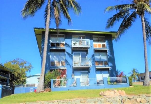 2/109 The Strand, North Ward QLD 4810 - Apartment For Rent - $550 | Domain - Photo 1