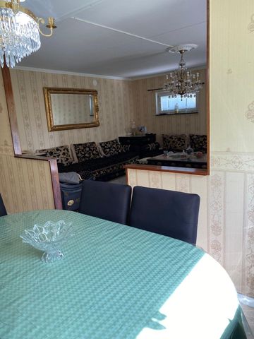 Tisslingeplan, Spånga - Photo 2