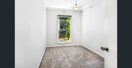 Picture Perfect Family Home - Photo 3