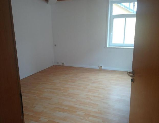 6 Raum Wohnung mit 2 Bädern im Stadtzentrum von Pößneck - Photo 1