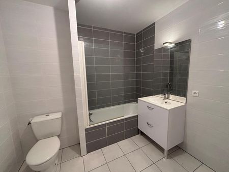 Location maison 3 pièces 61.45 m2 à Notre-Dame-d'Oé - Photo 4