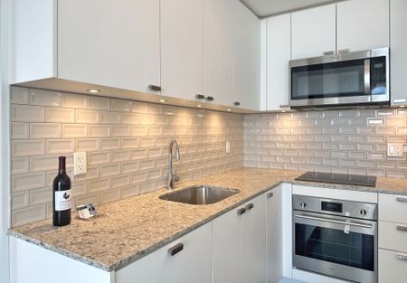 For Lease - 56 Forest Manor Road Unit# 1907, Toronto, Ontario - Photo 3
