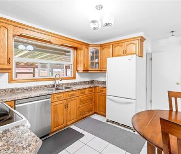 For Lease - 67 Springfield Street, Welland, Ontario - Photo 1