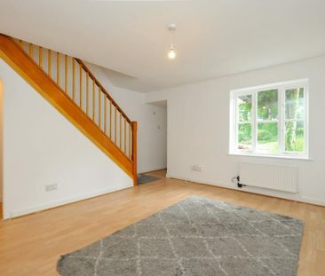 2 bedroom terraced house to rent - Photo 6