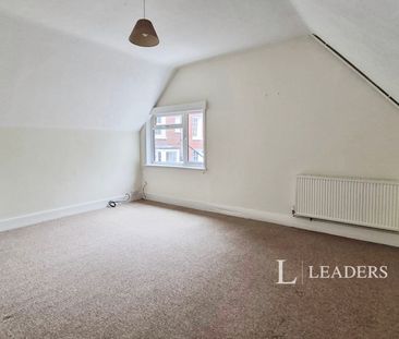 2 bedroom apartment to rent Lushington Lane, Eastbourne, East Susse... - Photo 2