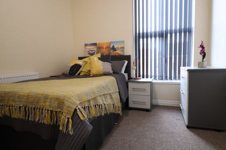 Great Location-Double Room - Photo 2