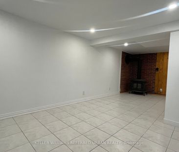 Property For Lease | W7305262 - Photo 2