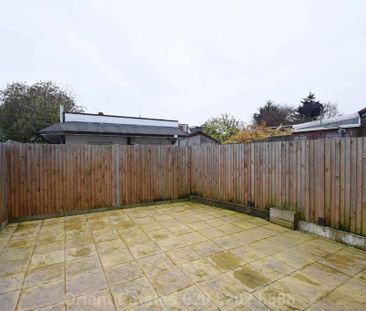 5 bedroom semi-detached house to rent - Photo 4