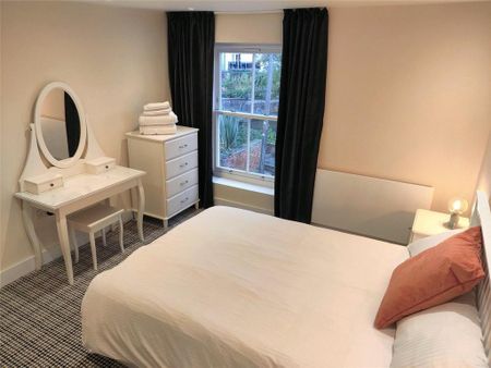 1 bedroom house to rent - Photo 2