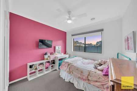 The Perfect Family Haven in the Heart of Tarneit - Photo 5