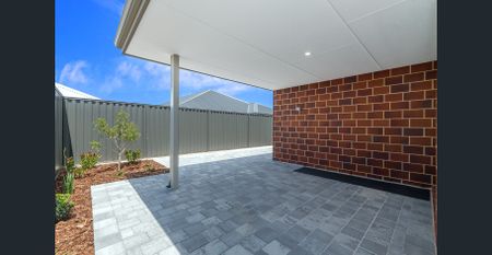 Brand New Dual Key Home in Beautiful Madora Bay – Be the First to Move In! - Photo 3